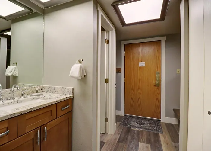 Apartment Cm325 Twenty Nine Copper Mtn Inn- Pet Friendly